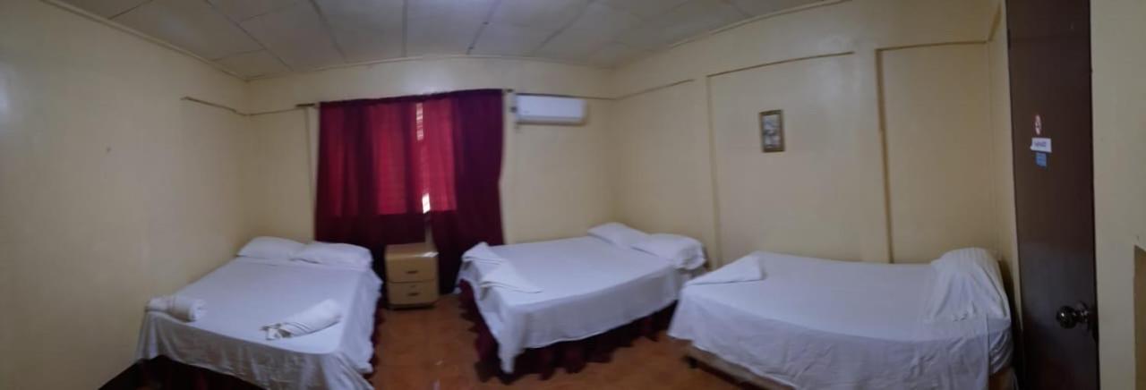 Hospedaje Tropical Dreams South End Εξωτερικό φωτογραφία